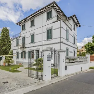 雷莱斯天堂住宿加早餐酒店